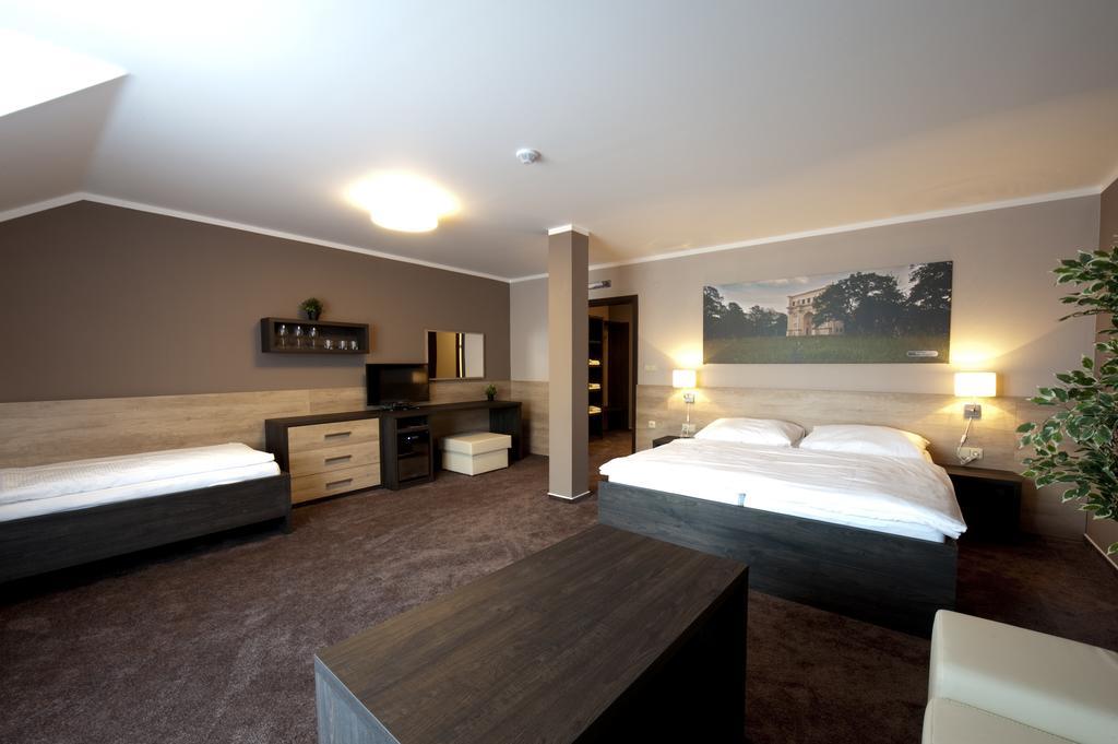 Vinarstvi U Kaplicky Hotel Zajeci Bilik gambar